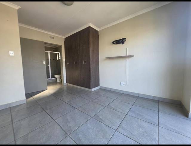 3 BEDROOM HOUSE FOR SALE IN ALBERTSDAL